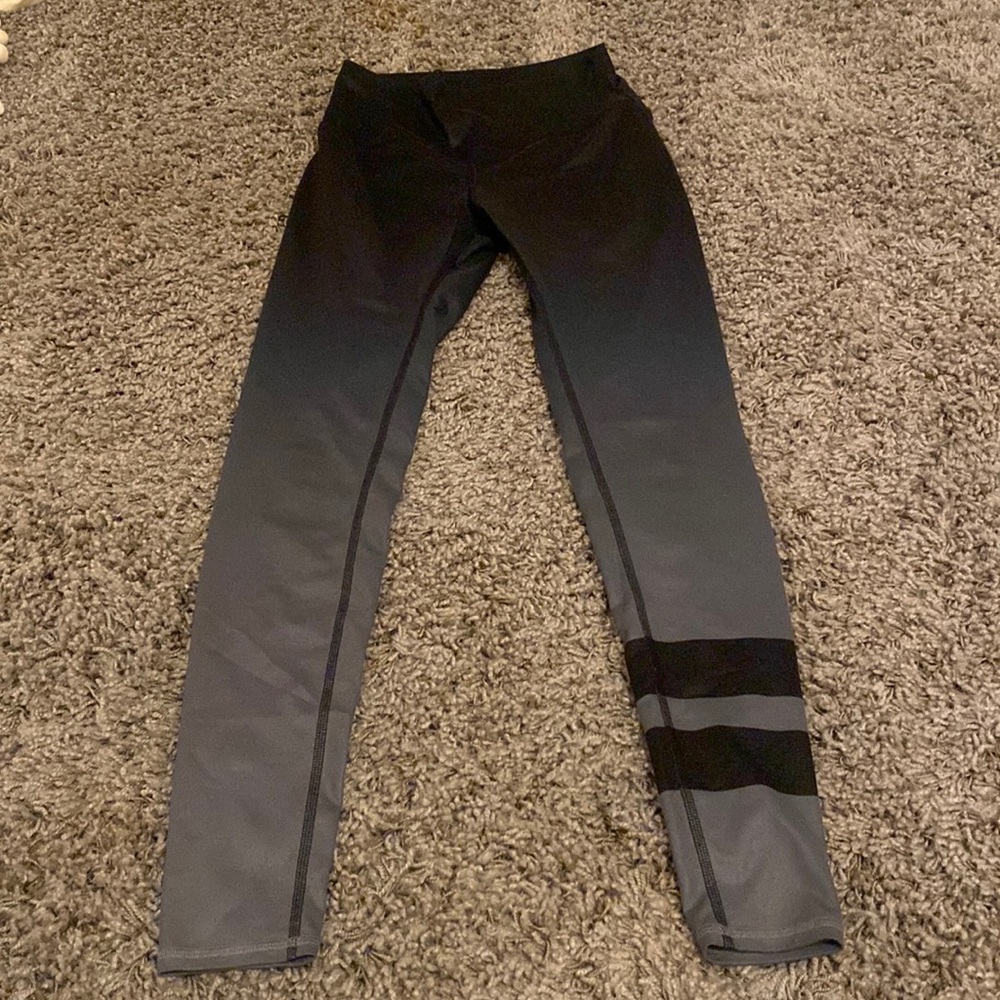 Alo yoga pants